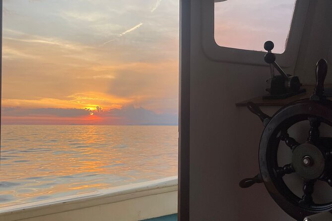 2-Hour Sorrento Coast Sunset Cruise with Dinner Experience - Leaving from Marina Grande at 6:30 p.m.