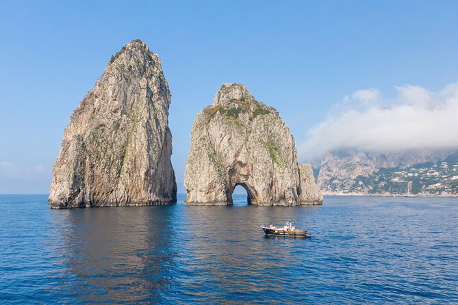 3-hour private boat tour of Capri - Captains, communication, and the human side
