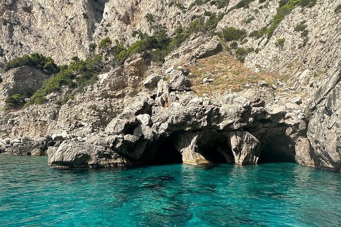 3 hour private boat tour on the island of Capri - Punta Carena Lighthouse and the western coast