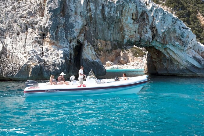4-hour boat tour of the Amalfi Coast - Why see the Amalfi Coast from the water?