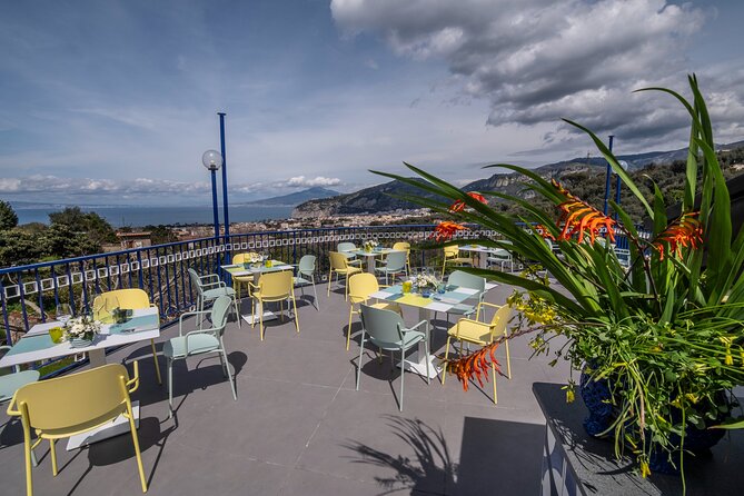 5 Wine Tastings with Typical Products in Sorrento Coast - Who should book this afternoon
