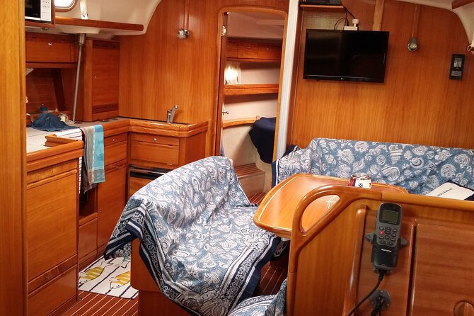 Activities on the Amalfi coast with a sailing boat - Price, group size, and practical value