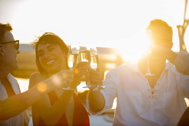 Amalfi: Amalfi Coast and Positano Sunset Cruise with Drinks - Who should book this sunset cruise