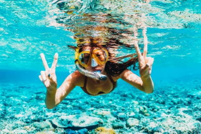 Boat and Snorkeling Tour with Fruit & Drinks