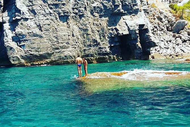 Amalfi Coast by Boat - Emerald Cave: attractive, optional, and not included