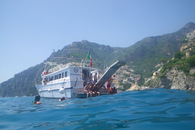 Amalfi Coast by boat with aperitif, lunch and sea breaks - Cetara begins the coastal parade