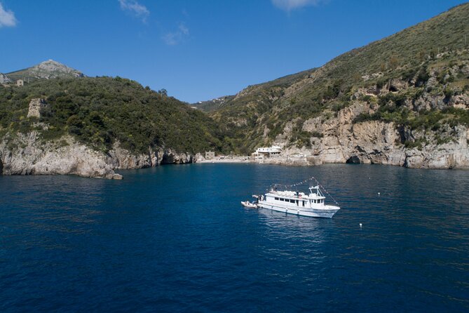 Amalfi Coast by boat with aperitif, lunch and sea breaks - Maiori and Minori show a softer side of the coast