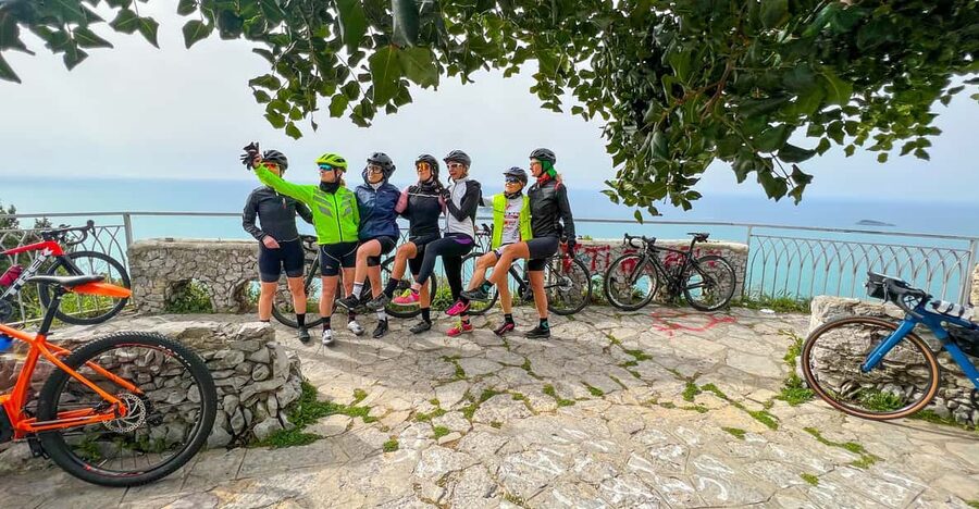 Amalfi coast: E-bike tour from Sorrento to Positano - Leaving Sorrento for the coast