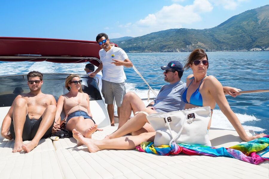 Amalfi Coast: Full-Day Cruise from Sorrento - Li Galli, watchtowers, and the Fiordo di Furore