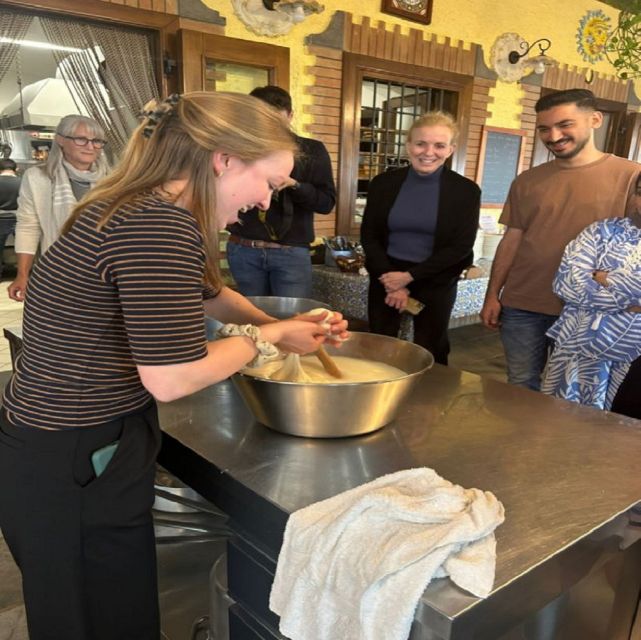 Amalfi Coast: Half-Day Farmhouse Cooking Class - Fresh mozzarella and the lesson in texture