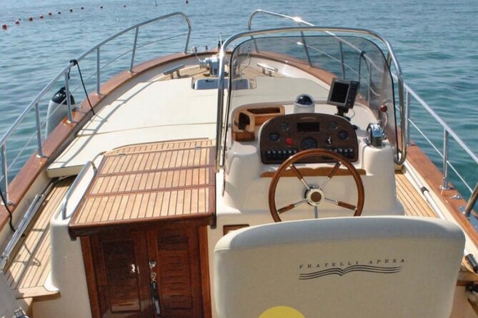 Amalfi Coast Half Day Private Boat Tour from Positano - Praiano and the first coastal views