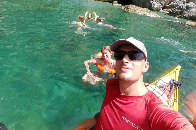 Amalfi Coast : Kayak-Snorkeling tour Pandora Cave & Hidden beach - Who should book this kayak and snorkeling trip?