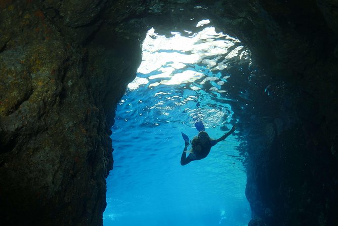 Amalfi Coast & Positano: Boat Tour with Snorkeling & Drinks - Why the water is the right place to see the Amalfi Coast
