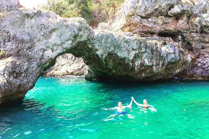 Amalfi Coast PRIVATE boat excursion from Positano - The Marmorata waterfalls and Ravello Bay