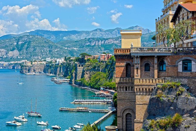 Amalfi Coast Private Day Tour from Sorrento - Why a private car makes sense on this coast