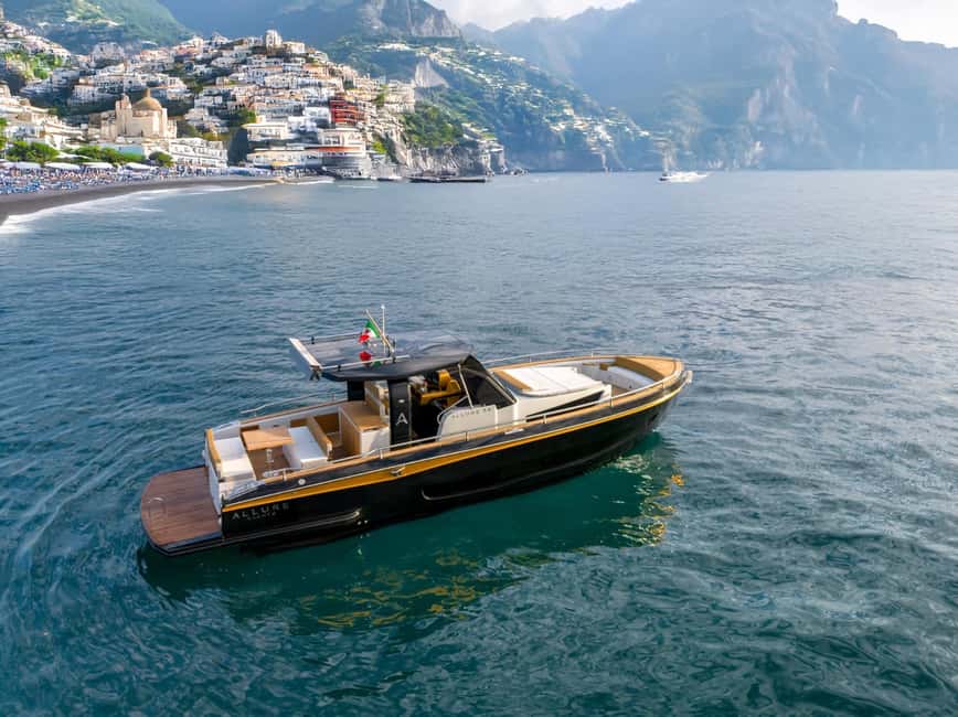 Amalfi Coast: Romantic Sunset Cruise with Music & Cocktails - Booking advice and the real value