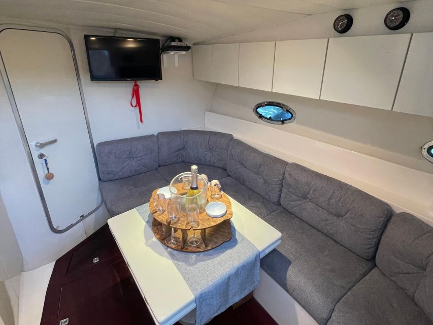 Amalfi Coast: Scenic Boat Private Tour with Aperitif - An aperitif with Prosecco and limoncello