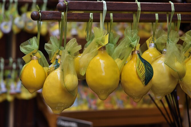 Amalfi Coast Sightseeing Bus Tour from Pompeii - Ravello, 30 minutes above the coast