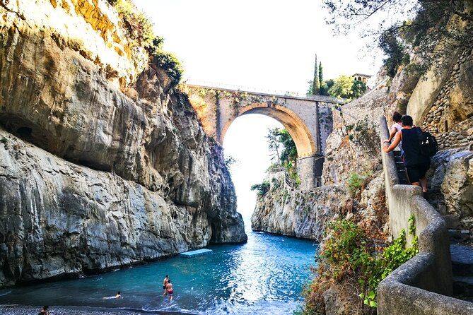 Amalfi Coast Small Group Day Boat Tour with Limoncello Onboard - Emerald Grotto: a short optional stop