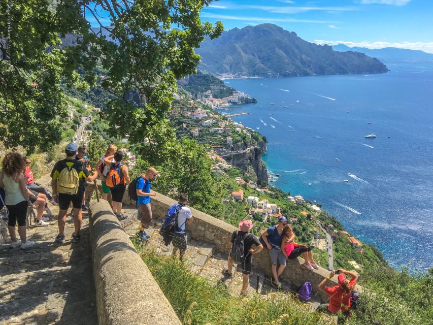 Amalfi: Walking tour between Furore vertical Vineyards - Furore village and the Santa Barbara caves