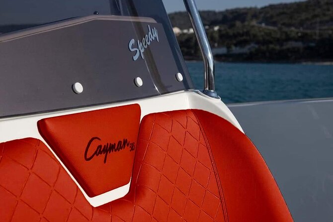 Amalfitan coast boat rent no license or with professional skipper - What the boat itself provides