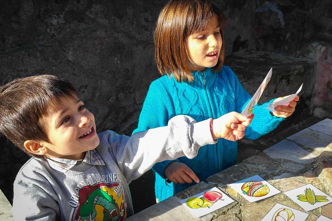 Ancient Pompeii Private Tour: Skip the Line & Kid-Friendly Option - Via dell’Abbondanza and the city’s everyday routines