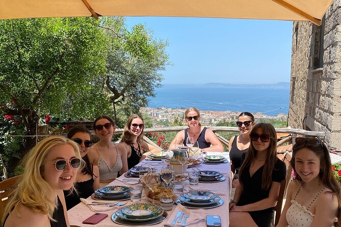Authentic cooking class on a farm with a view of Sorrento. - Meeting in Sorrento and getting your bearings