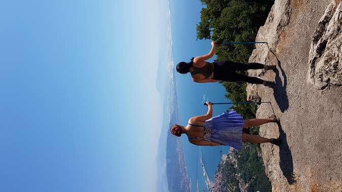 Avvocata hike - Amalfi coast - A mountain route with Salerno below