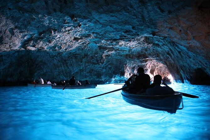 Blue Grotto and Capri by Private Boat Tour - Why a private boat is a smart way to see Capri