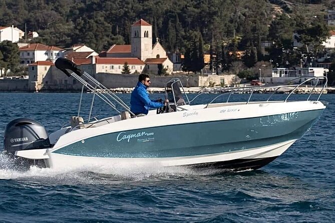 Boat rent on Amalfitan coast no license or with skipper - Lunch in a cove reached by boat