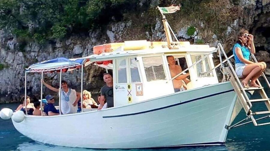 Camerota: boat tour exploring Baia Infreschi - From Marina di Camerota to the protected coast