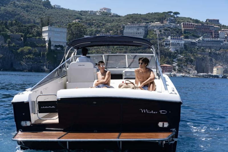 Capri : 2 Hours Private Boat from Capri - Key points to know before you book