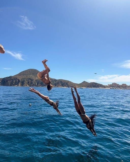 Capri: 3-Hour Private Boat Tour with Blue Grotto Visit - Why Capri looks better from a private boat