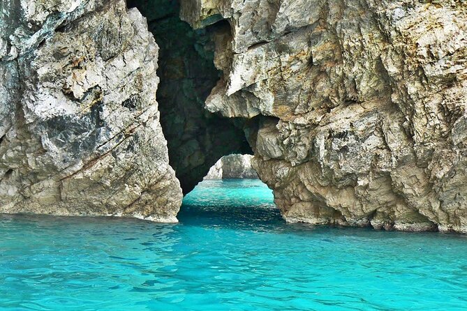Capri Boat and Walking - Anacapri and the Mount Solaro option