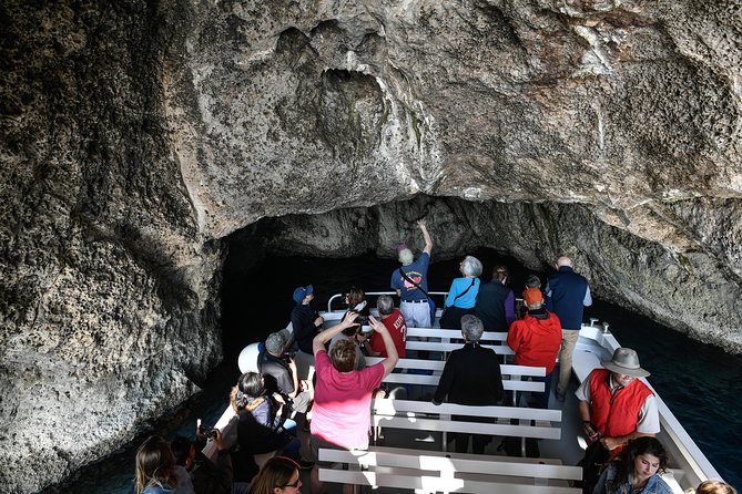 Capri Boat & Land Tour from Sorrento with Limoncello Tasting - What the $83.27 price really covers