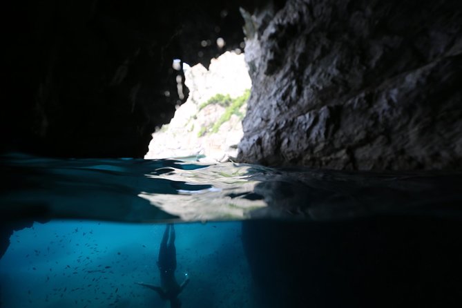 Capri Boat tour from Positano with Light Lunch, Drinks & Swim - Booking, weather, and cancellation details