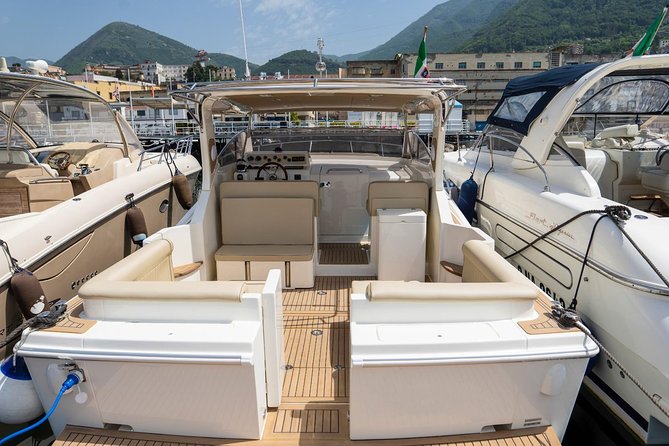 Capri Boat Tour from Sorrento - Speedboat 37ft - Free time around Marina Grande and Via Camerelle