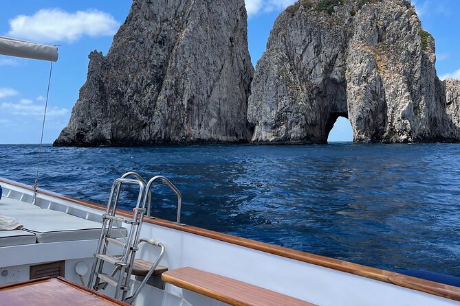Capri Boat tour in 3 hours - Andrea’s role and the private format