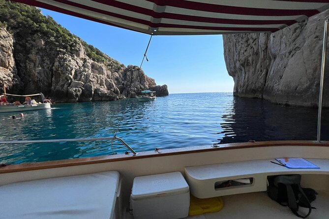 Capri by Boat private Comfortable tour - White Grotta and the coast’s pale stone