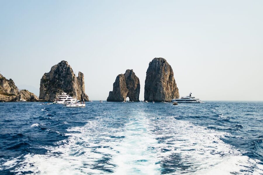 Capri: Island Boat Tour and Optional Blue Grotto Visit - Arco Naturale and the Faraglioni