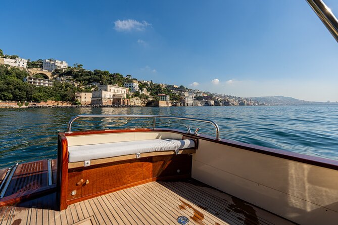 Capri Island Private Luxury Boat – Exclusive Scenic Day Tour - Free time on Capri, with Capri and Anacapri options