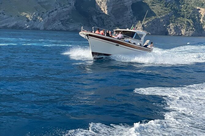 Capri Island shared boat tour - Key points to know before you book