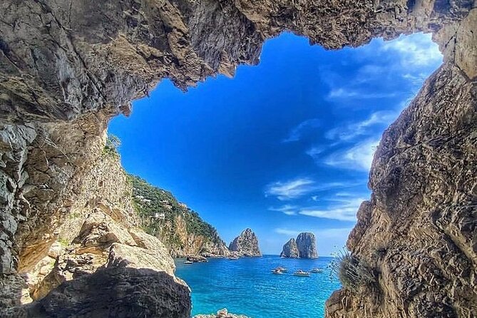 Capri magical boat tour for an unforgettable 3 hour experience. - Who will enjoy this private cruise most?