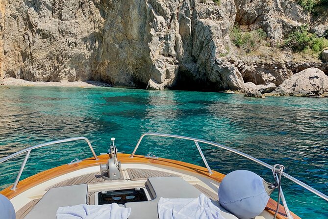 Capri Private Boat Experience - Swimming with time to set your own pace