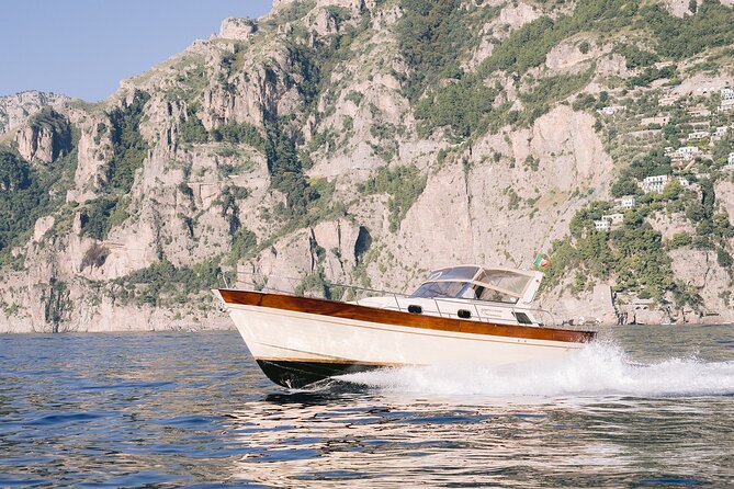 Capri Private Boat Tour From Praiano, Positano or Amalfi - Meeting in Positano and heading toward Capri