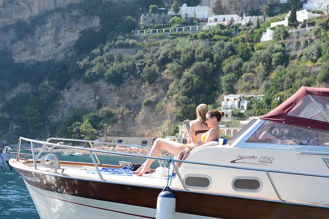 Capri Private Boat Tour from Sorrento, Positano or Amalfi - Choosing lunch on Capri or by the coast