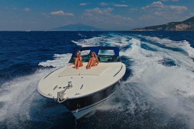 Capri Private luxury Boat Tour - Two hours around the Faraglioni and Marina Piccola