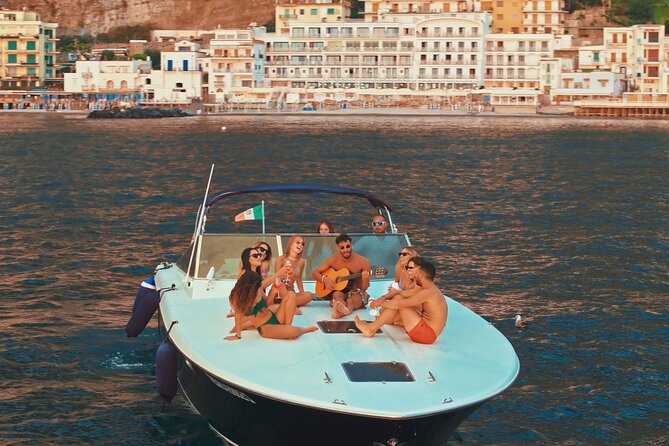 Capri Private luxury Boat Tour - Food, drinks, and the small comforts on board