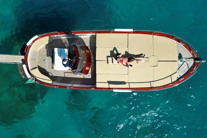 Capri Samba Boat Tour, Sail in Style by Boat. - Capri Samba at a glance