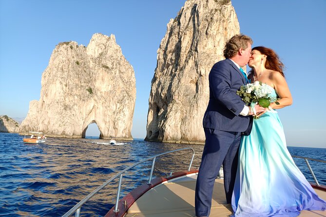 Capri Samba Boat Tour, Sail in Style by Boat. - Blue Grotto: famous, beautiful, and extra